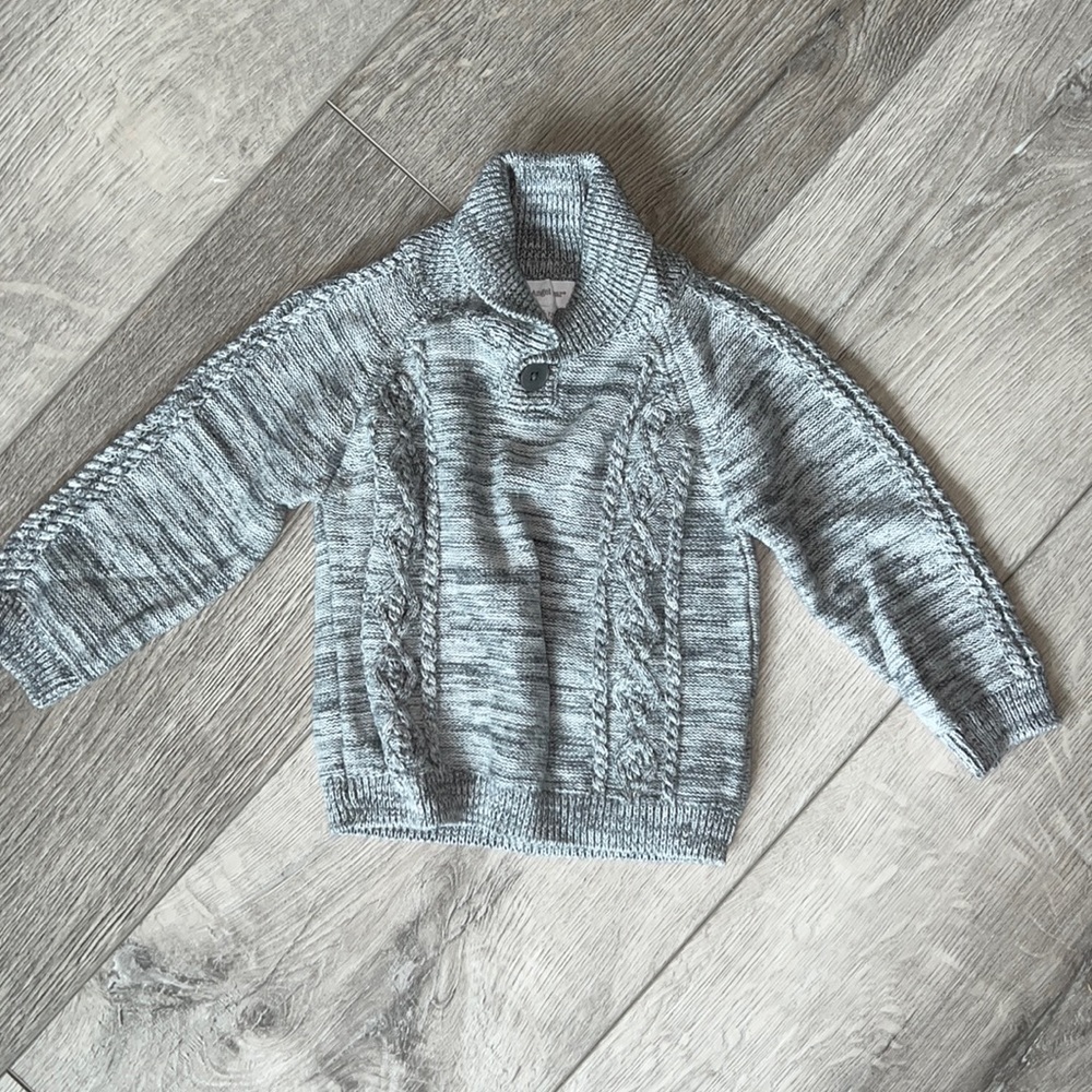 Angel Dear pullover sweater cable knit